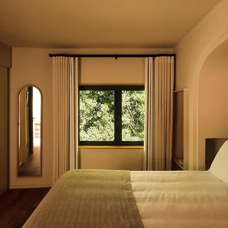 Meia Lua Villa